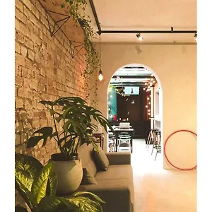 https://imagina-hostel.topsaopaulohotels.com